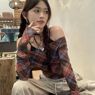外贸折扣女装特价复古港风一字领格子网纱短款露脐喇叭袖上衣