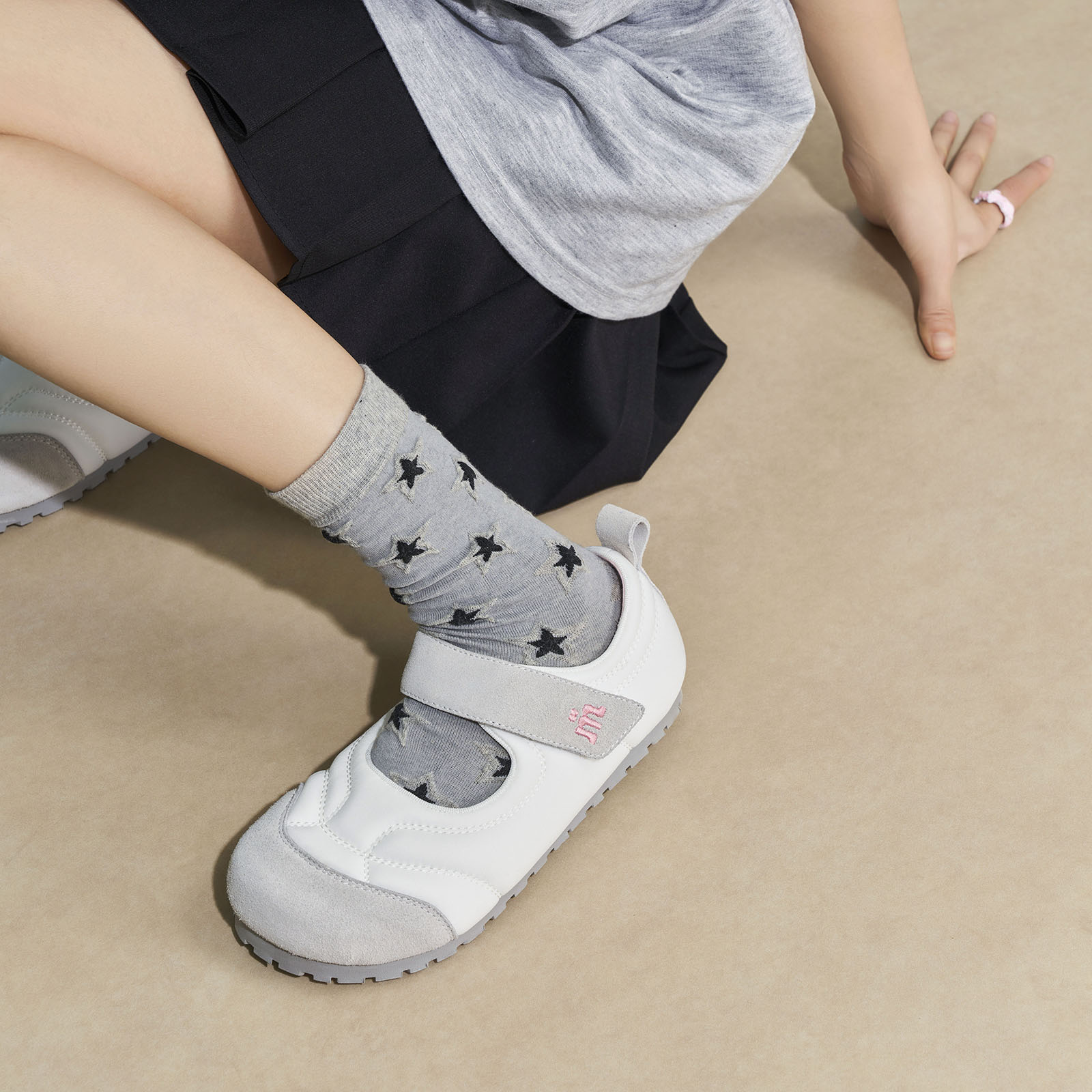 玛速主义2025年夏季新款小众设计感休闲板鞋平底玛丽珍鞋泡芙单鞋