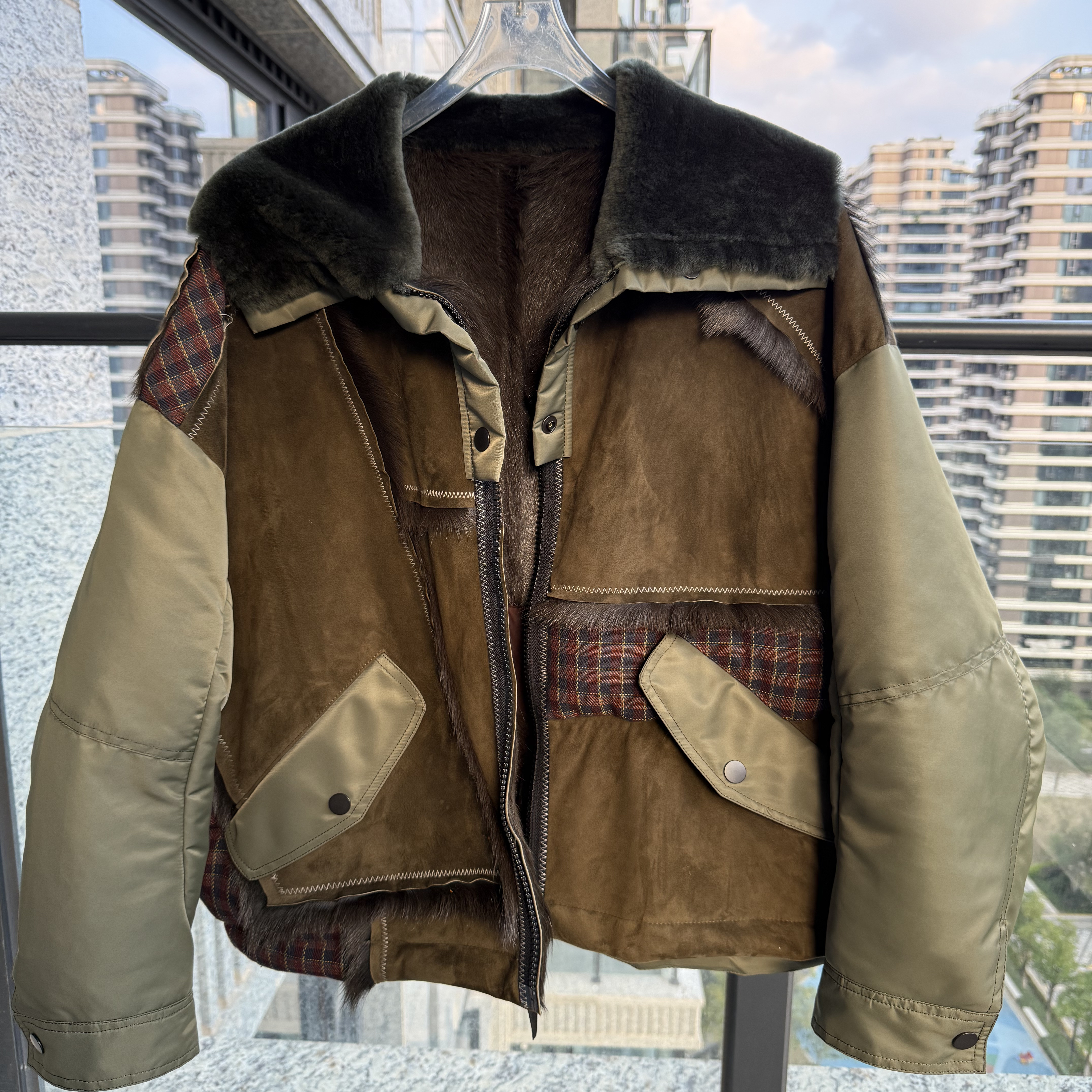 【BARRIFAIT】设计款阿尔卑斯山羊毛 皮一体鹅绒羽绒服