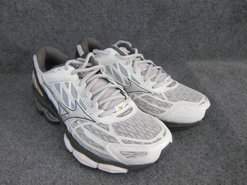 减震透气反光夜跑鞋CREATION19