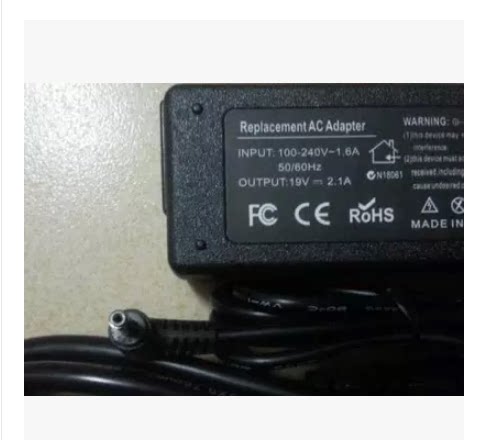 EeePC S/T/X101CH,1011CX,1015,1025,1225电源适配器19V2.1A