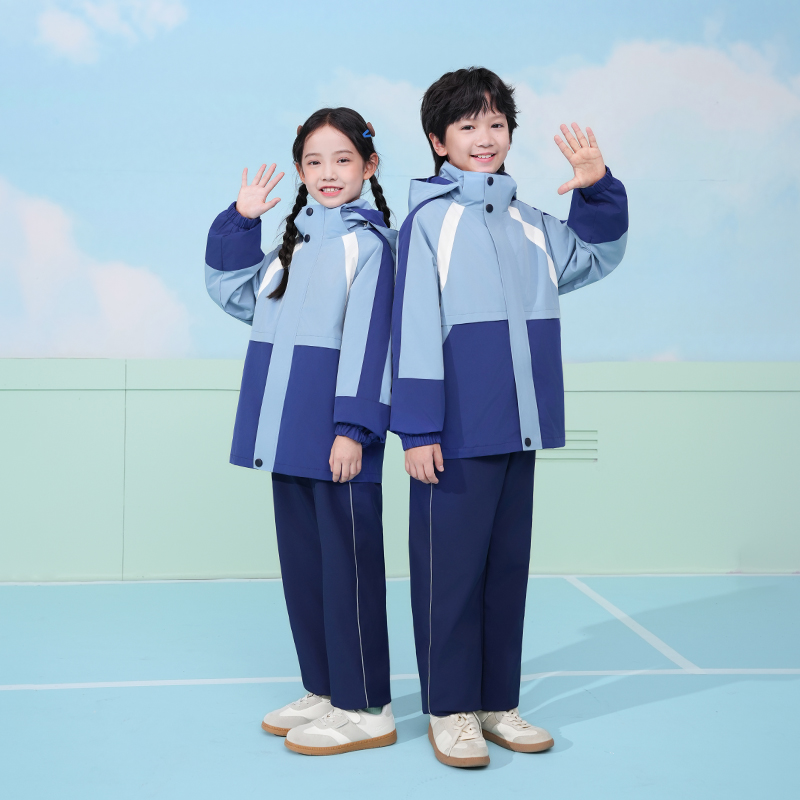 厂家直销校长推荐赣州校服冲锋衣