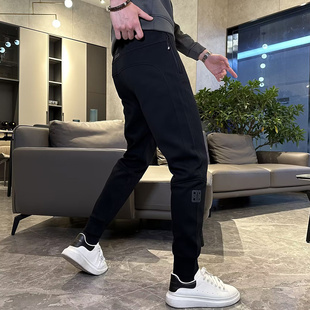 时尚 纯色卫裤 修身 休闲裤 显瘦束脚运动裤 2024秋冬新款 小脚裤 子 男裤