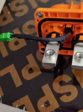 议价安费诺HVC2P10MV204S-001，连接器插座 2芯连