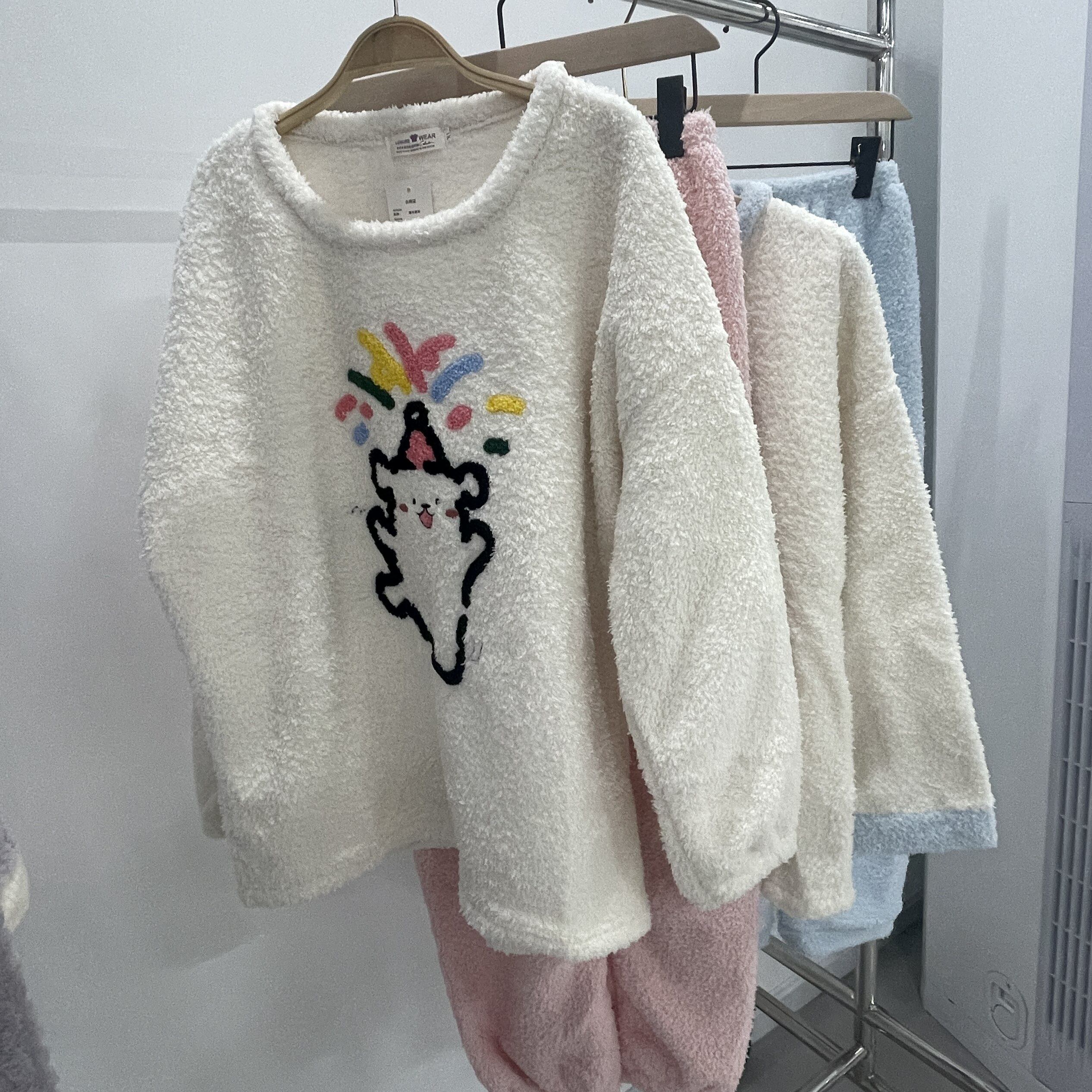 冬季羊羔绒卡通睡衣套装