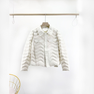 设计感复古翻领单排扣羽绒服2025冬装新款气质时尚百搭外套女8805