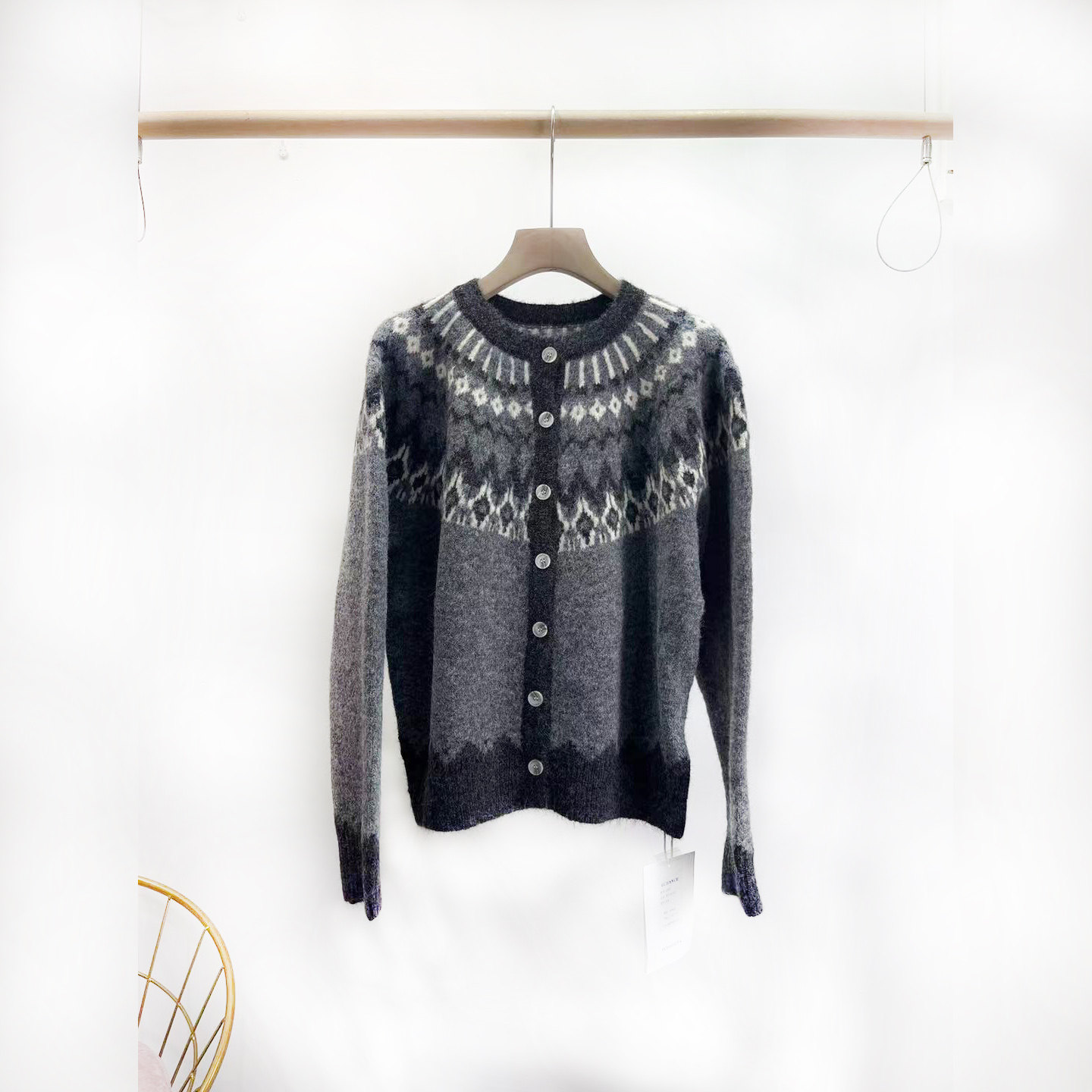 休闲宽松单排扣圆领开衫毛衣2025冬装新款韩版显瘦时尚百搭针织衫