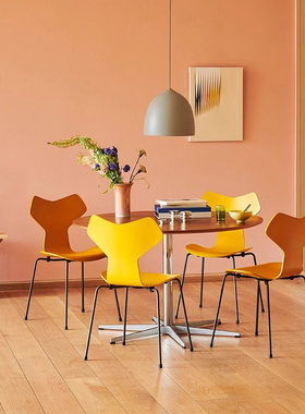 丹麦进口 Fritz Hansen  Grand Prix餐椅书椅 北欧经典