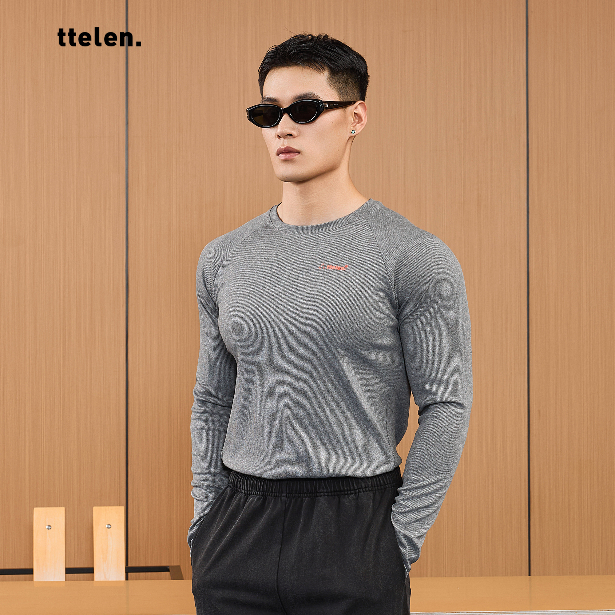 ttelen.高弹丝滑面料插肩袖紧身衣显大运动训练健身衣服长袖TEE秋