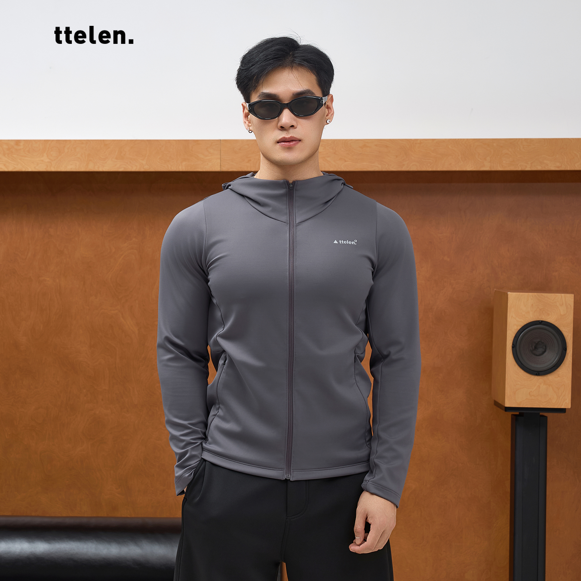 男款健身休闲高弹修身上衣外套