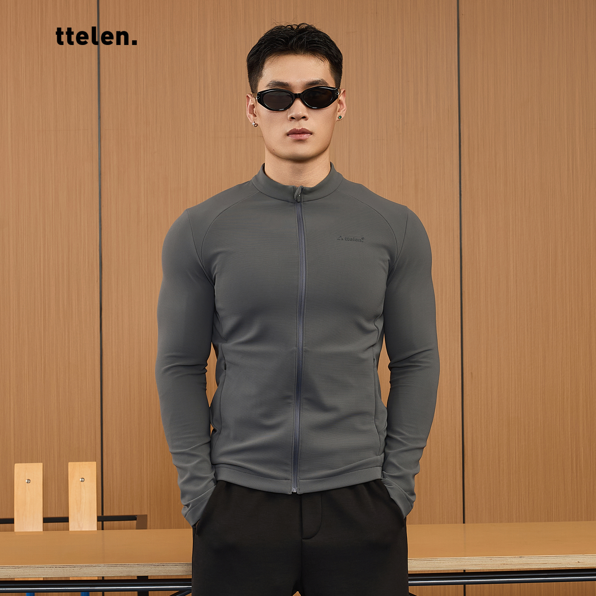 ttelen.高弹紧身显大运动骑行外套男款 秋冬立领修身训练健身衣服