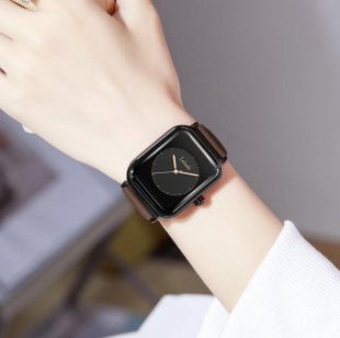 拉宝丽手表抖音同款轻奢时尚方形女士腕表防水硅胶休闲女表石英表