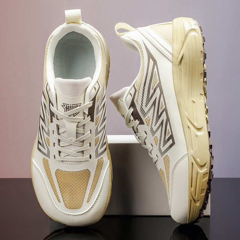 【男女百搭软底轻便宽楦鞋】