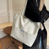 Нейлоновая вместительная и большая сумка на одно плечо, коллекция 2023, популярно в интернете