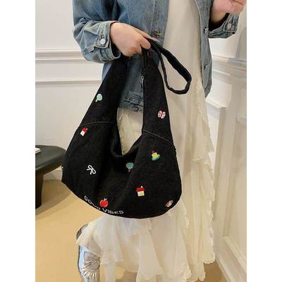 新款慵懒风单肩斜挎包