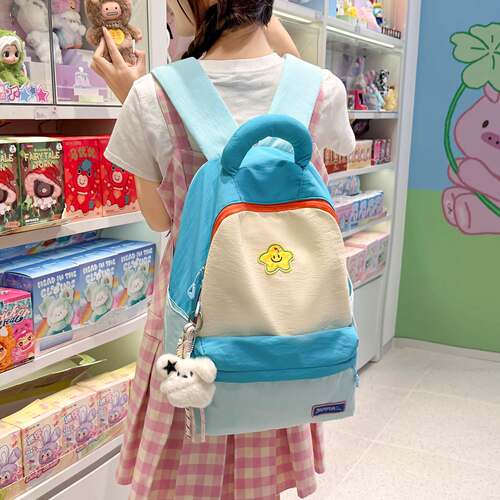 百搭多巴胺撞色双肩包女学生可爱大容量轻便旅行背包尼龙布书包女