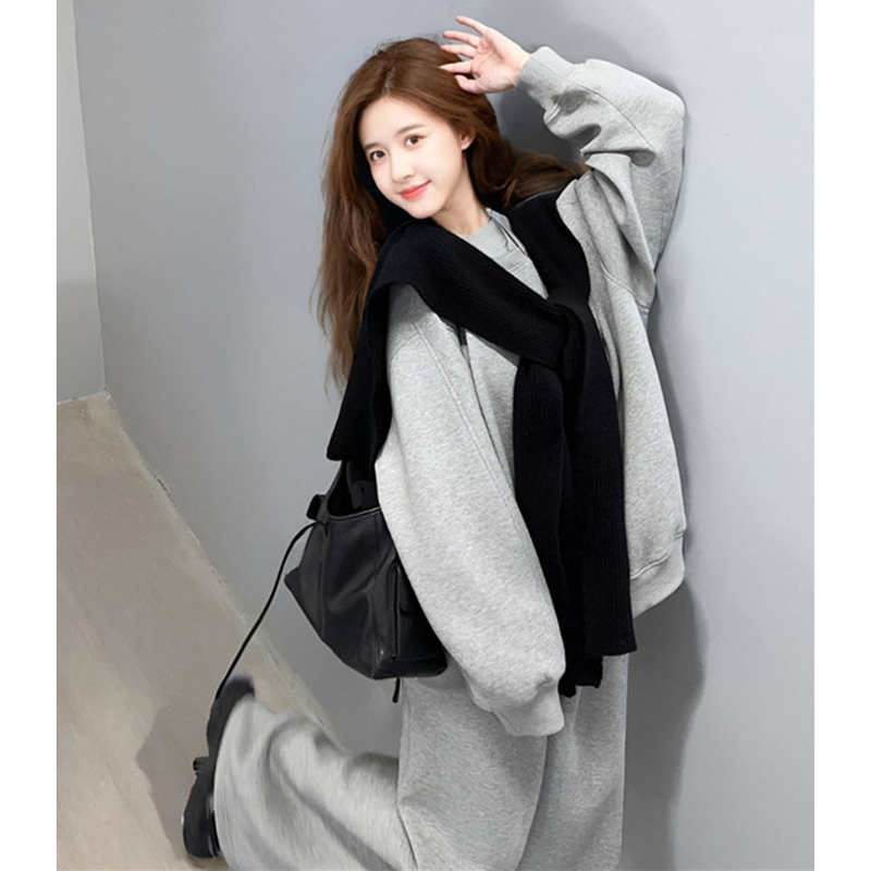 时尚盐系卫衣运动套装女春秋季学生韩系宽松显瘦高级感休闲两件套