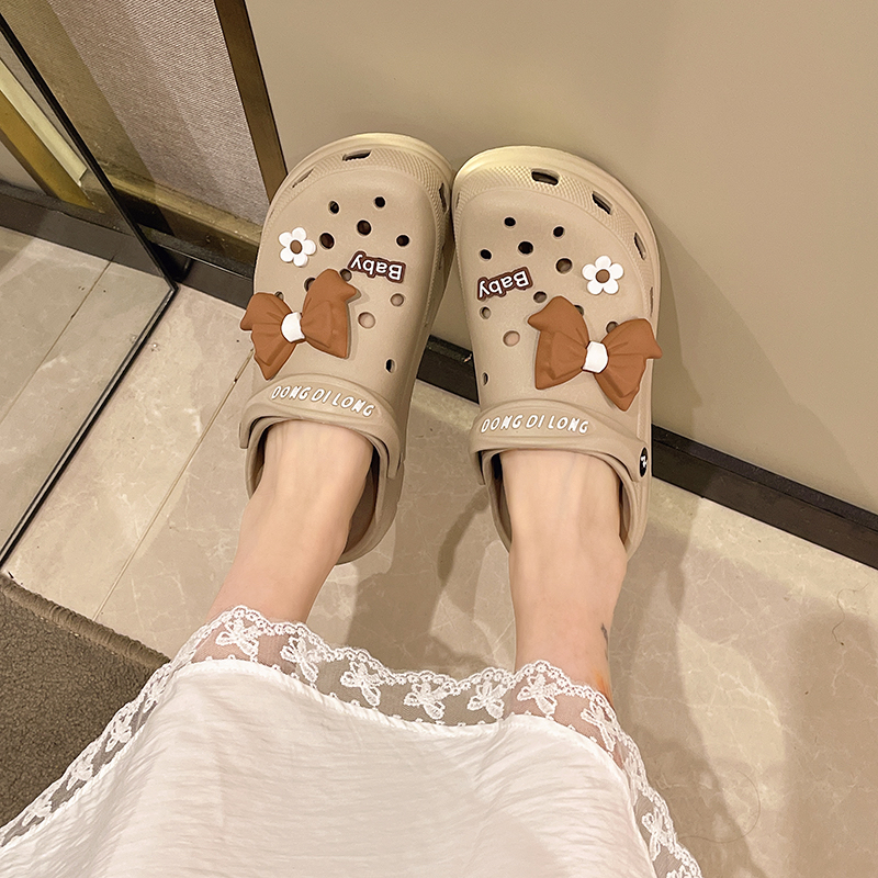 明星同款5CM女上班洞洞鞋夏外穿ins风卡通沙滩厚底护士包头拖鞋女