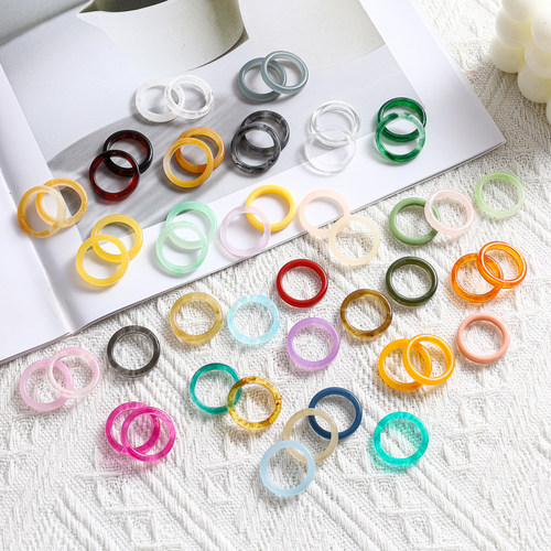 女树脂黄铉辰同款色彩鲜艳戒指值