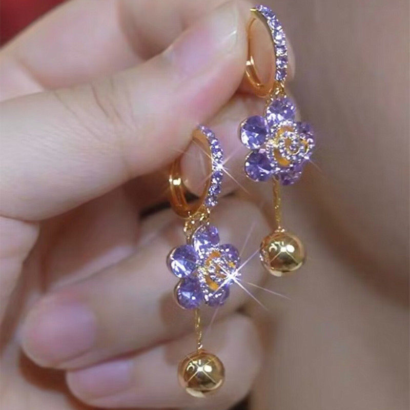 轻奢超仙紫色锆石花朵耳环女小众设计感微镶耳扣气质百搭甜美耳饰