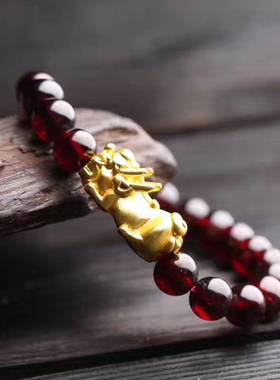 天然酒红色石榴石女士水晶手串