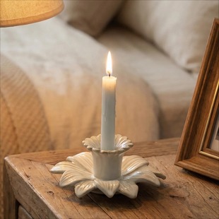 居家家 饰品摆件款 创意窑变花朵陶瓷烛台简约风格 米白色家居桌面装