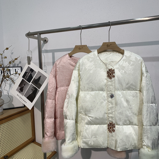 童心2025冬上新轻新中式水貂鹅绒保暖羽绒服外套HS-88207