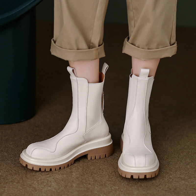 XIAOHUA 삼촌이 너무 멋져요 여성을위한  가죽 라운드 발가락 첼시 짧은 부츠 2024 가을 새로운 복고풍 두꺼운 밑창 굴뚝 부츠