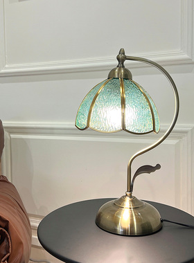 欧式台灯蓝色水纹玻璃铜灯led灯结婚长明灯氛围感卧室装饰床头灯