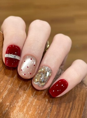 纯手工穿戴甲新年款红色波点猫眼美甲贴片成品显白短款可拆卸甲片