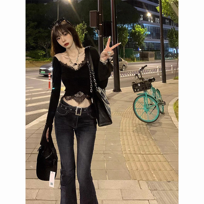 推荐黑色V领蕾丝长袖T恤女春季新款修身显瘦喇叭袖打底衫辣妹短款