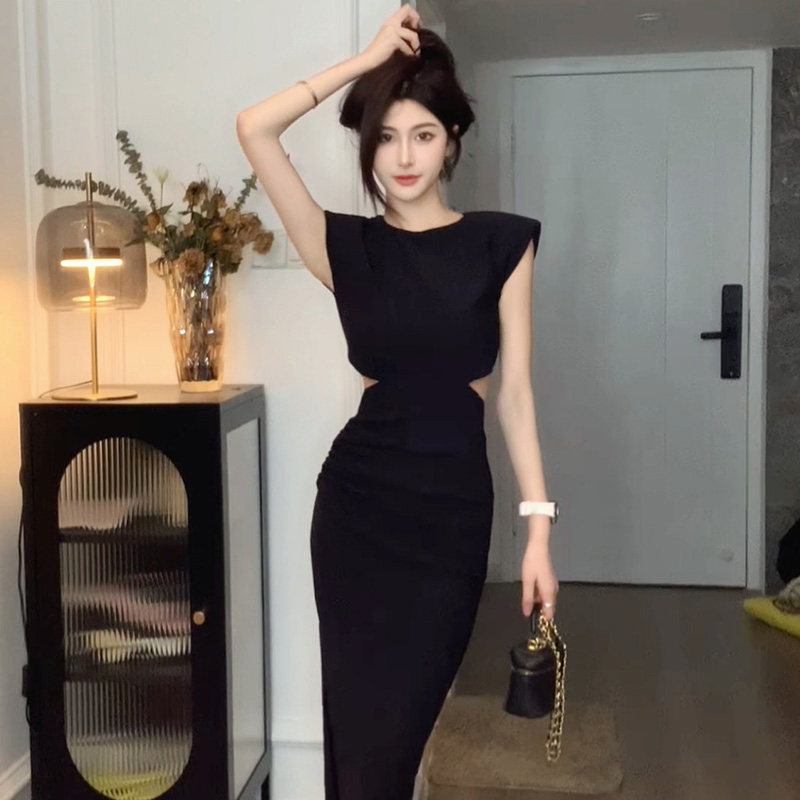 2026年夏季御姐风新款辣妹气质高级感裙子长裙黑色露腰连衣裙女装