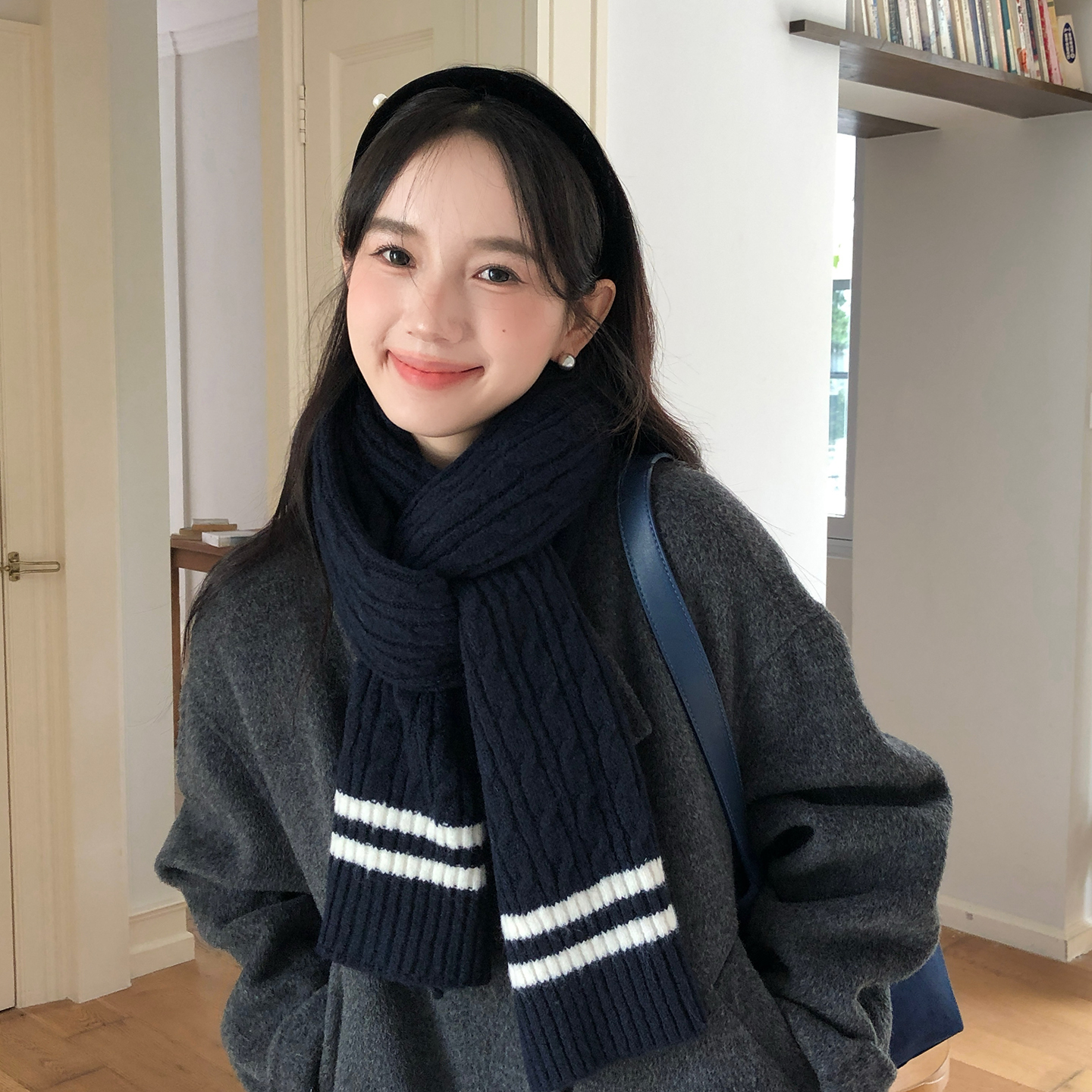 拉夫风经典学院风藏青色针织围巾女冬季文艺复古麻花毛线围脖学生