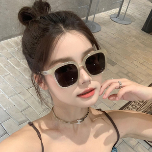 果冻色方框墨镜女2025新款 时尚 防晒太阳镜大脸显瘦开车遮阳眼镜男
