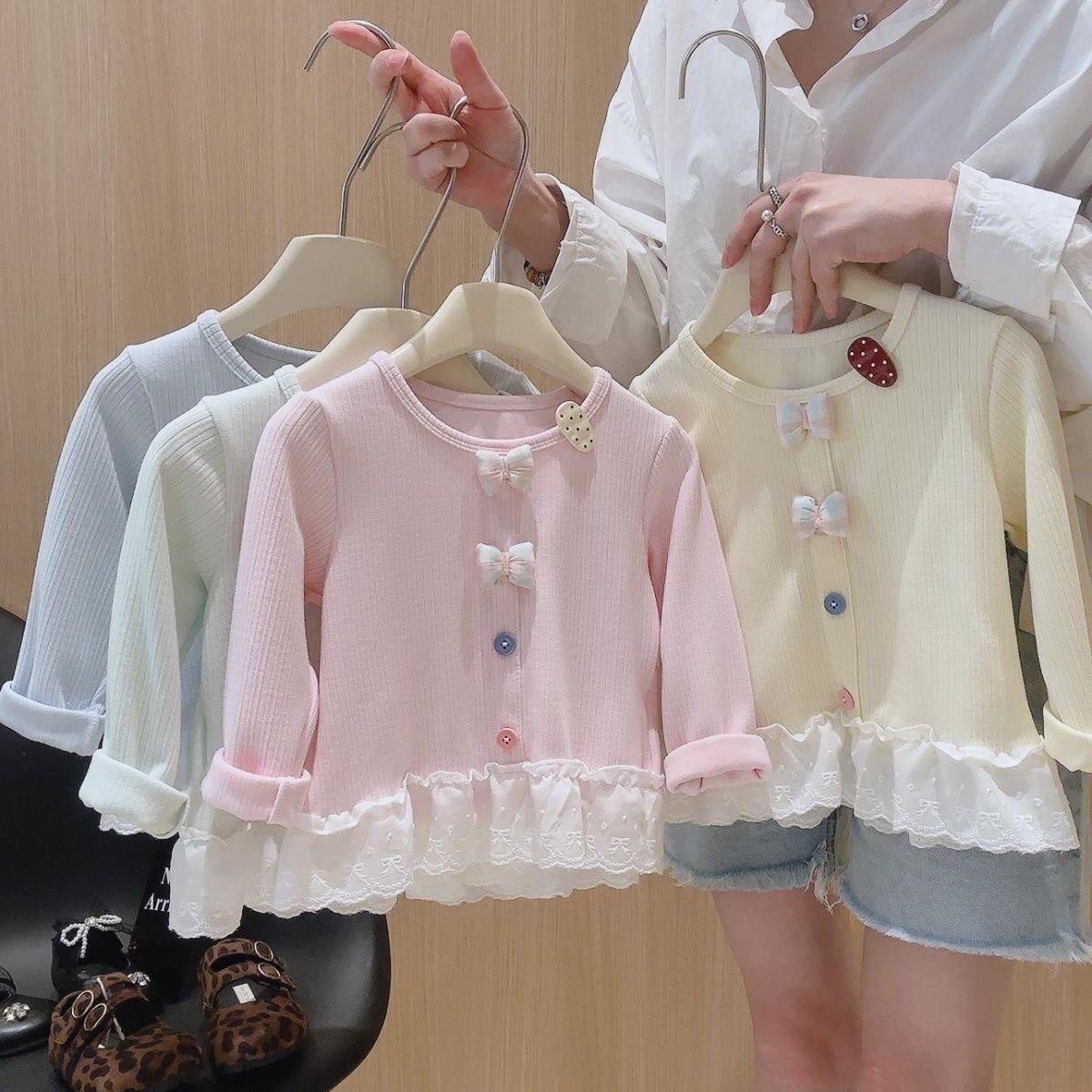 春秋女童t恤内搭长袖磨毛a类宝宝秋衣儿童秋装打底衫上衣婴儿童装