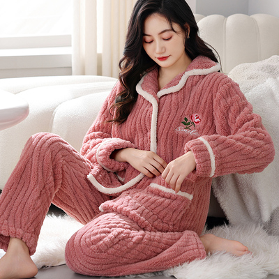 气质中老年妈妈装秋冬季珊瑚绒睡衣女加绒加厚大码冬天冬款家居服