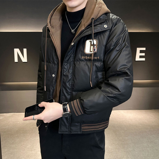 鸭绒羽绒服男连帽假两件冬季2025新款潮牌修身短款加厚冬装男外套