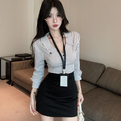 高级感优雅气质女通勤白领职业装OL风条纹七分袖衬衫上衣包裙套装