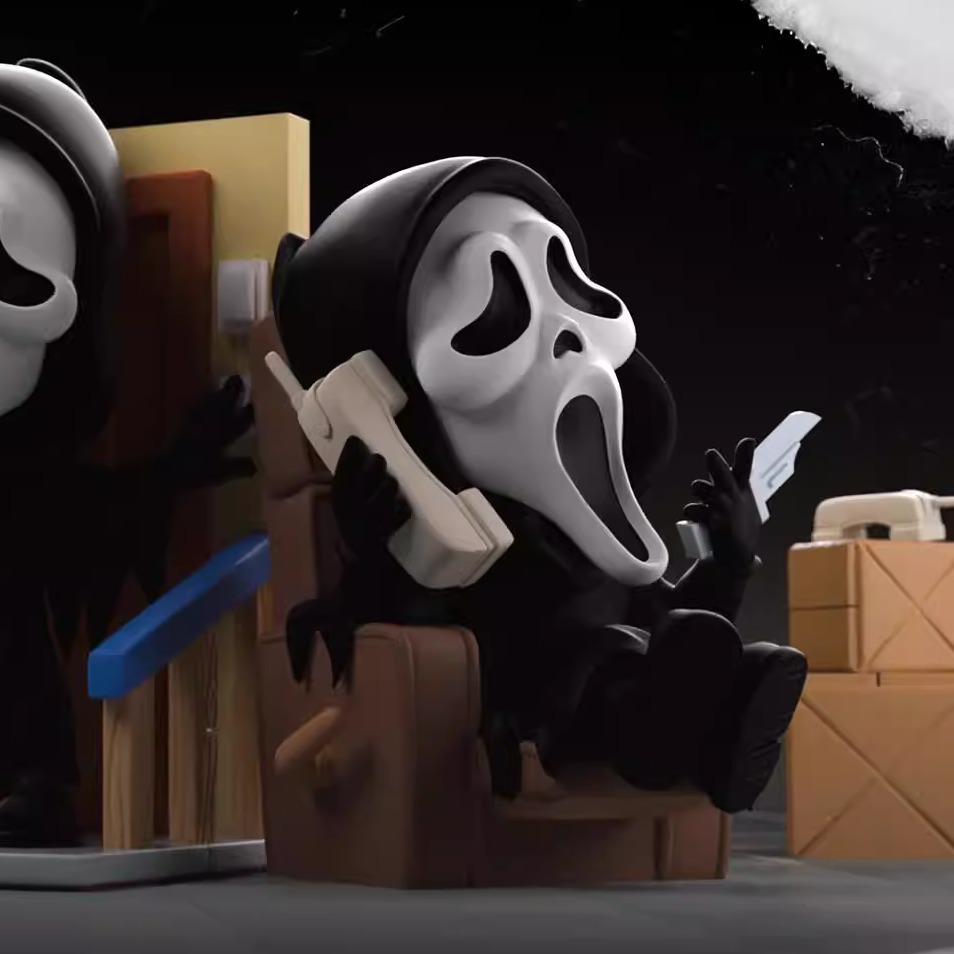 GUMO惊声尖叫美国电影正版彩盒手办 Ghost Face Scream Lounging