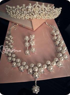 唯美韩式珍珠水钻新娘头饰皇冠项链套装新娘饰品结婚饰品三件套