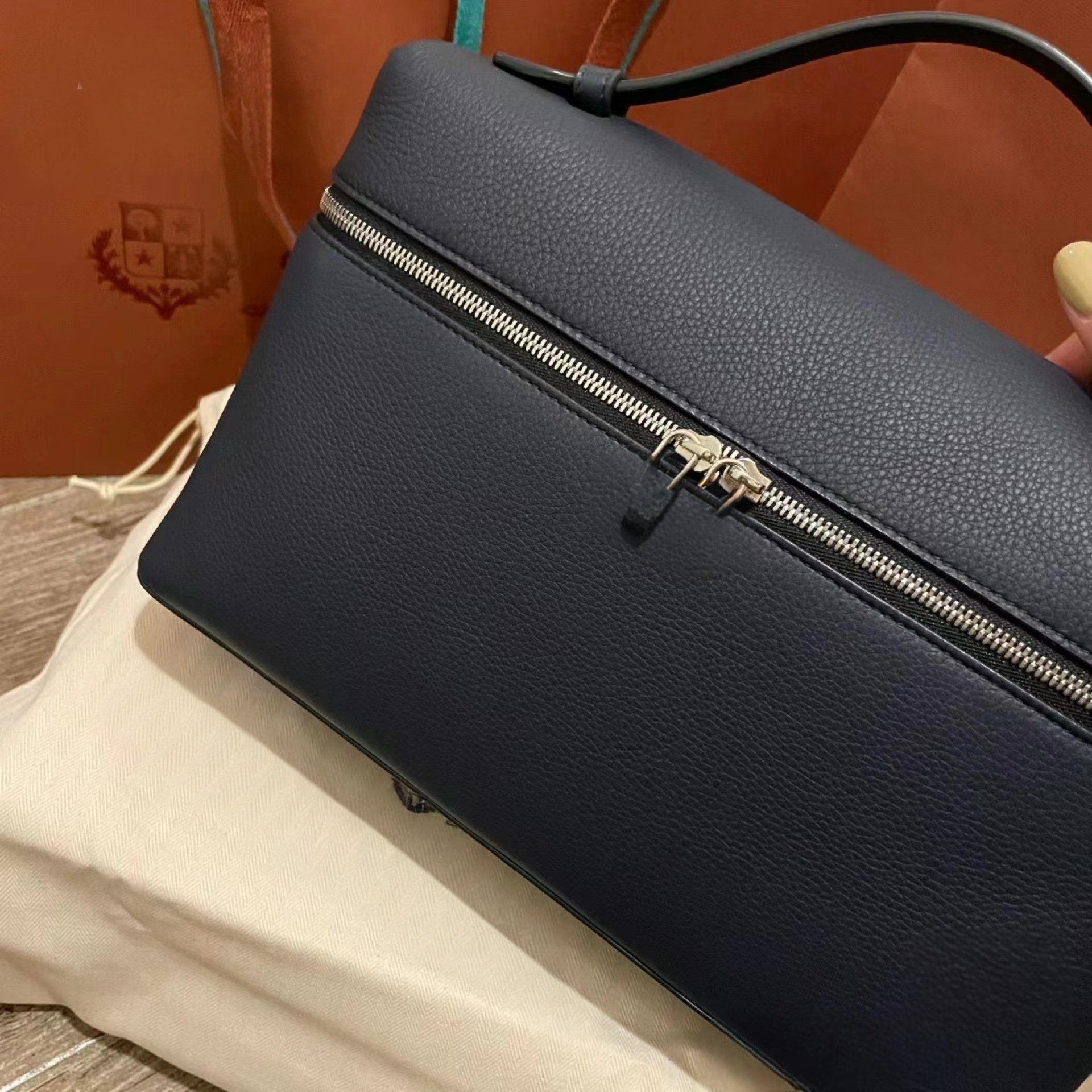 爆款LP27饭盒包同款简约时尚斜挎手提包百搭性价比潮流女包复古