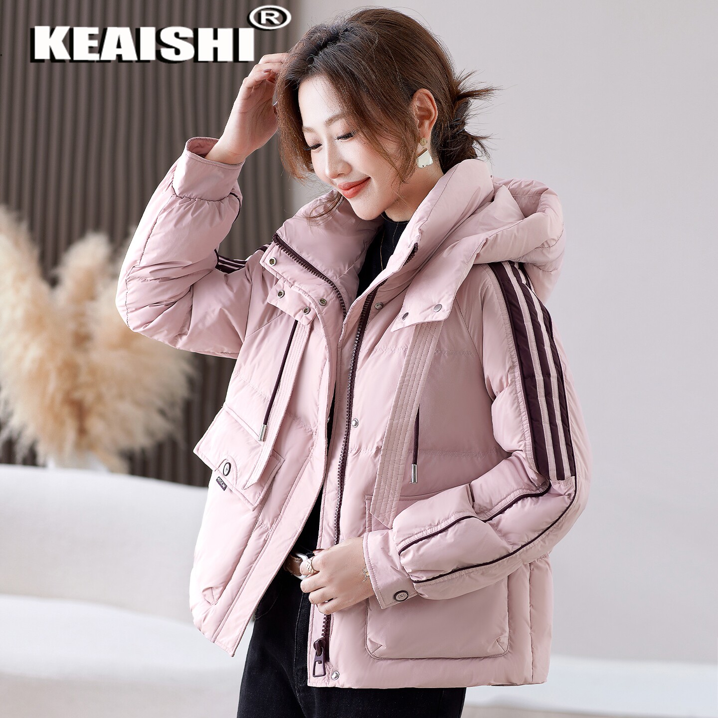 KEAISHI时尚短款羽绒服女冬季新款小个子面包服90白鸭绒保暖外套