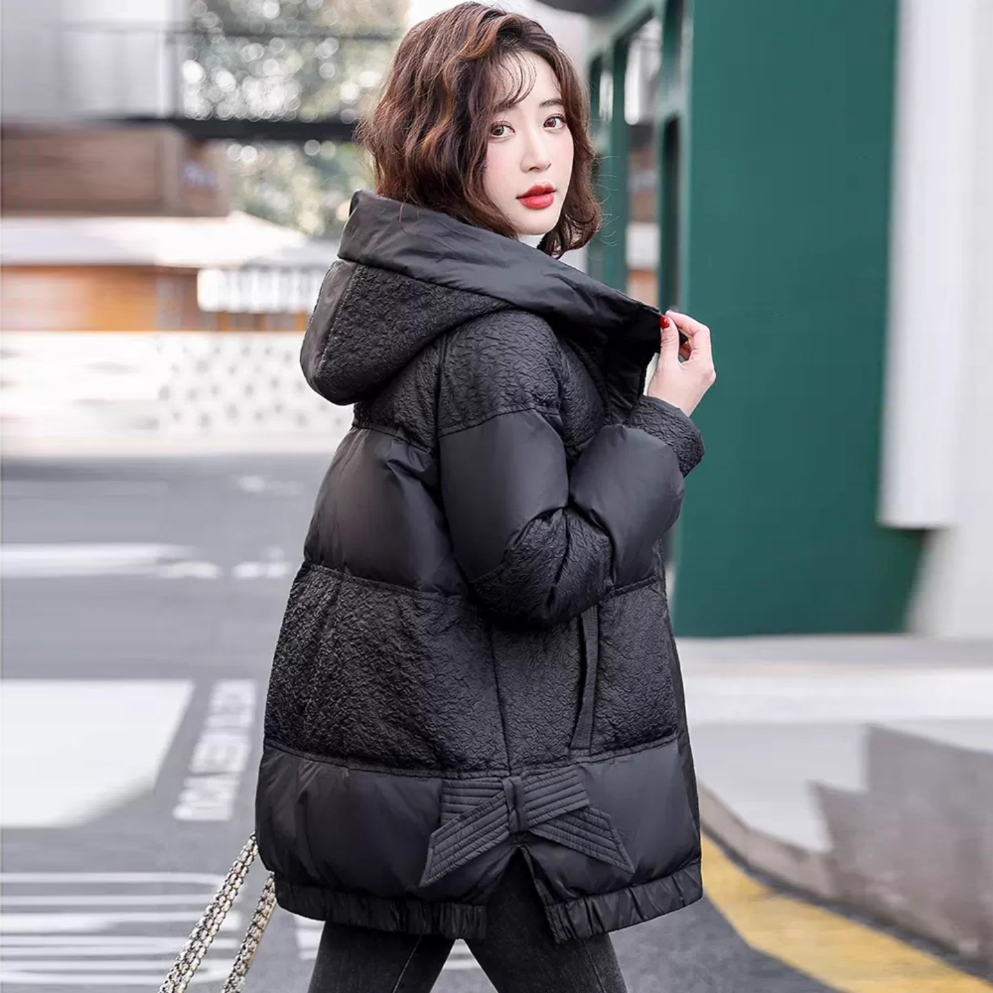 KEAISHI香港轻奢2025冬季新款短款加厚白鸭绒羽绒服高档奢华外套