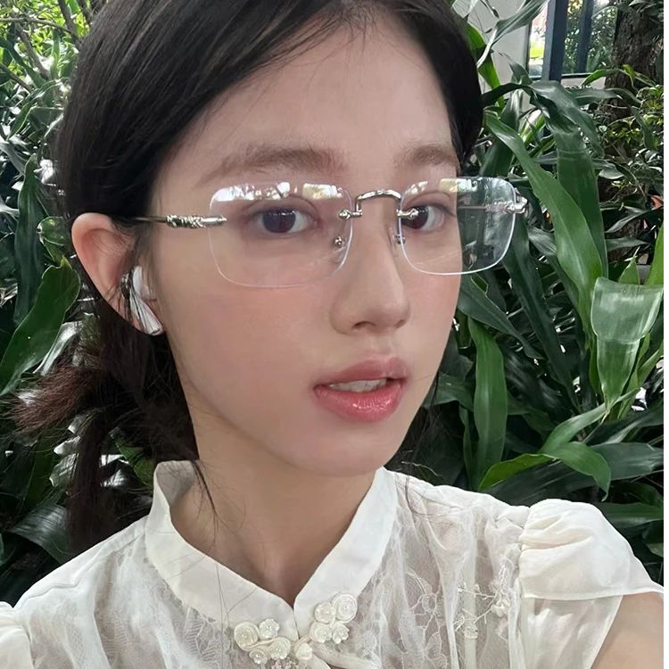 素颜无边框眼镜架女款高智感小方形韩系显瘦防蓝光度数近视眼镜男