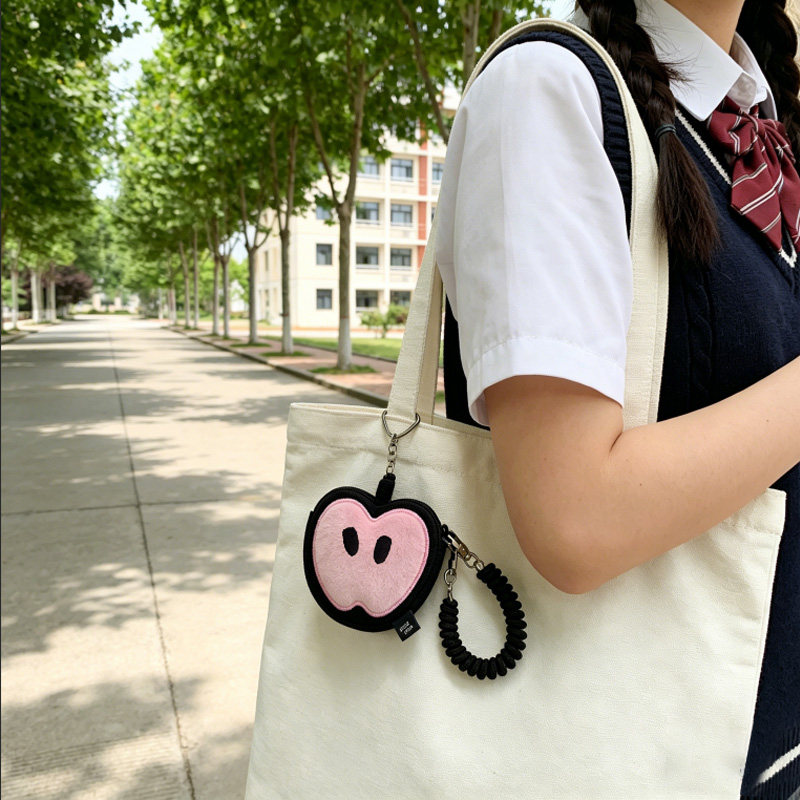 可爱苹果包女钥匙扣毛绒挂件包包挂饰迷你收纳包零钱包耳机包