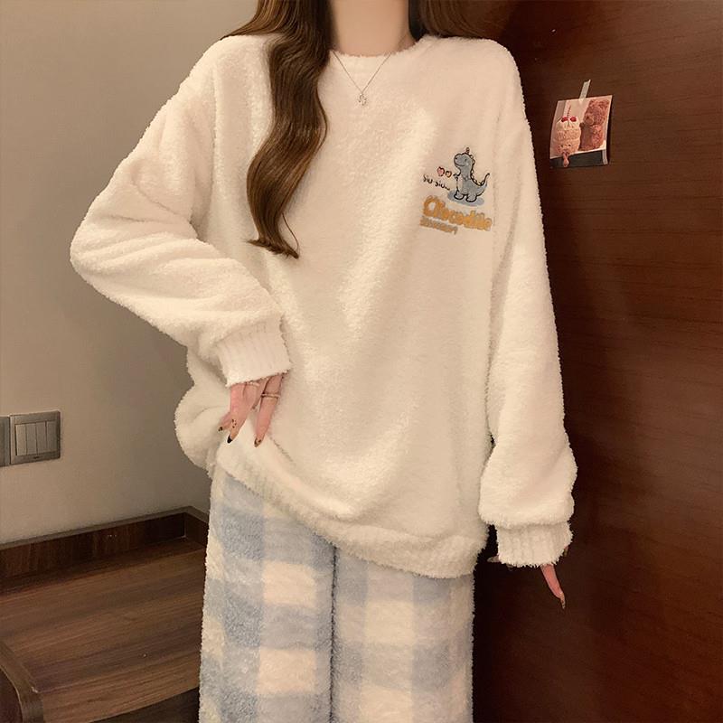 秋冬季加厚羊毛珊瑚绒睡衣女款冬天新款可爱卡通软绵绵家居服套装