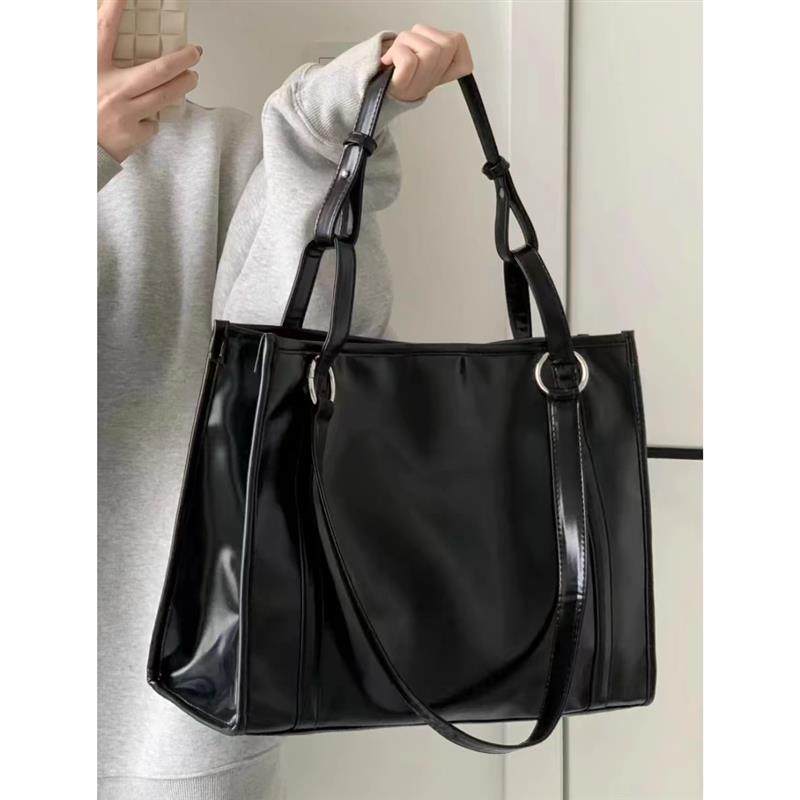 学生大容量托特包女高级质感油蜡皮百搭通勤包2025新款单肩斜挎包,箱包皮具/热销女包/男包,通用款女包,淘宝优惠券,粉丝福利购,淘宝优惠卷