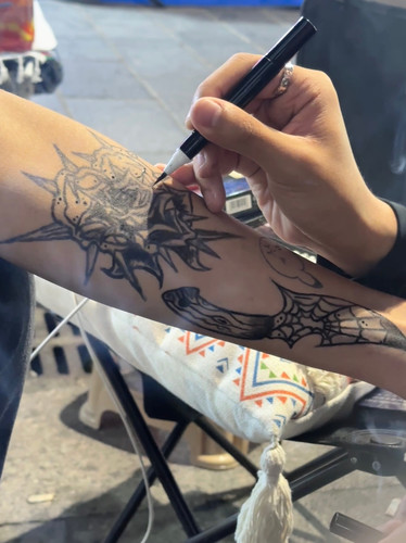 【画99次】jagua纹身笔手绘果汁液藏青色海娜膏植物记号笔