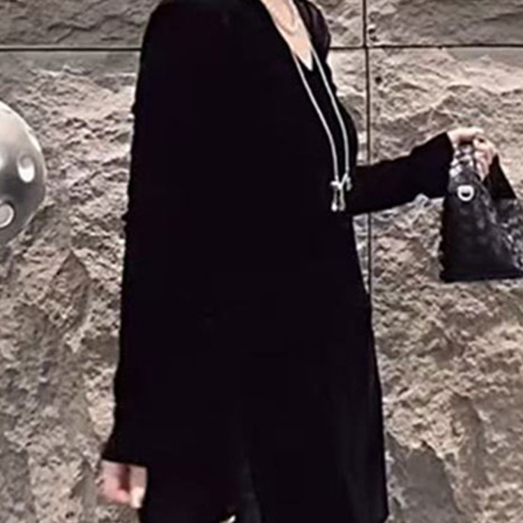 大码胖mm欧货金丝绒v领长袖T恤女春秋冬季中长款宽松显瘦内搭上衣