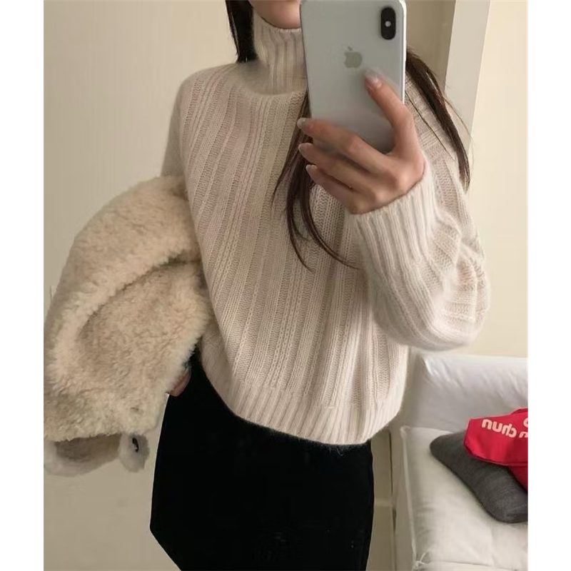 欧洲站宽松短款高领羊绒针织衫女秋冬坑条加厚堆领毛衣打底羊毛衫